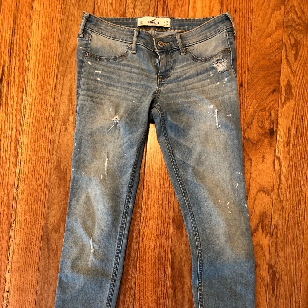 Hollister distressed jeggin